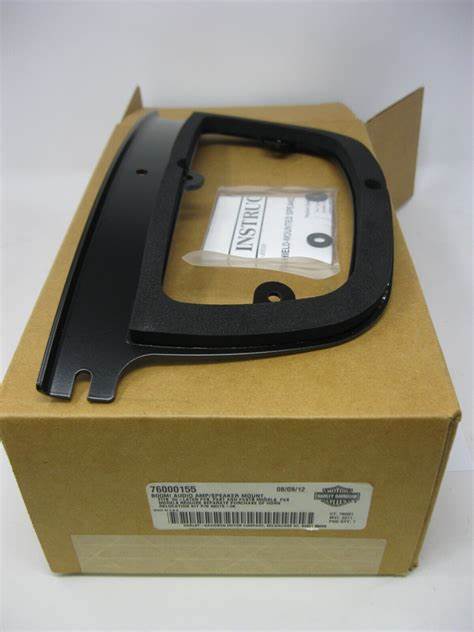 Harley-Davidson - Windshield Mounted Speaker Mount Kit - 76000155