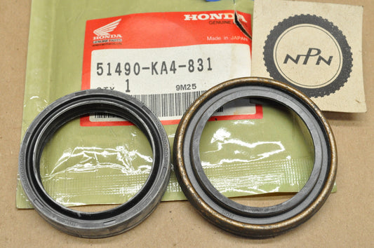 HONDA - SEAL SET FRONT FORK (SHOWA) - 51490-KA4-831